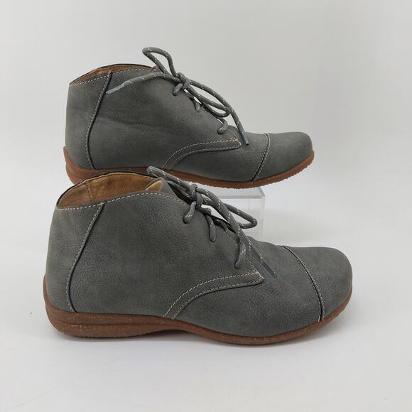 BOC Sabelle Chukka Boot Sz 8.5 M Gray Lace Up Ankle Winter - Picture 10 of 10